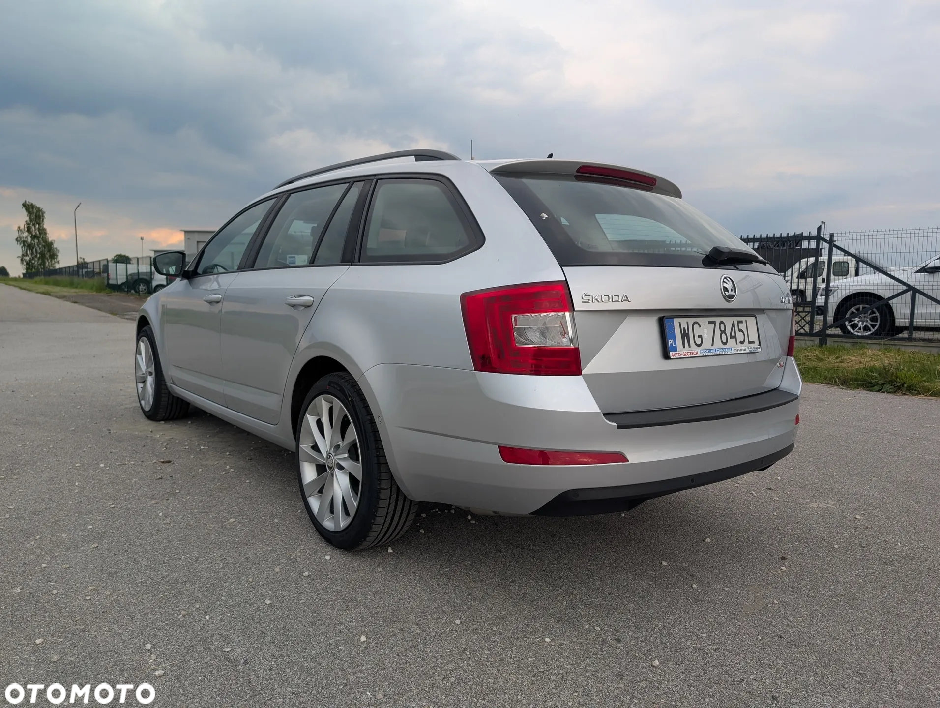 Skoda Octavia 1.8 TSI 4x4 Ambition DSG - 4