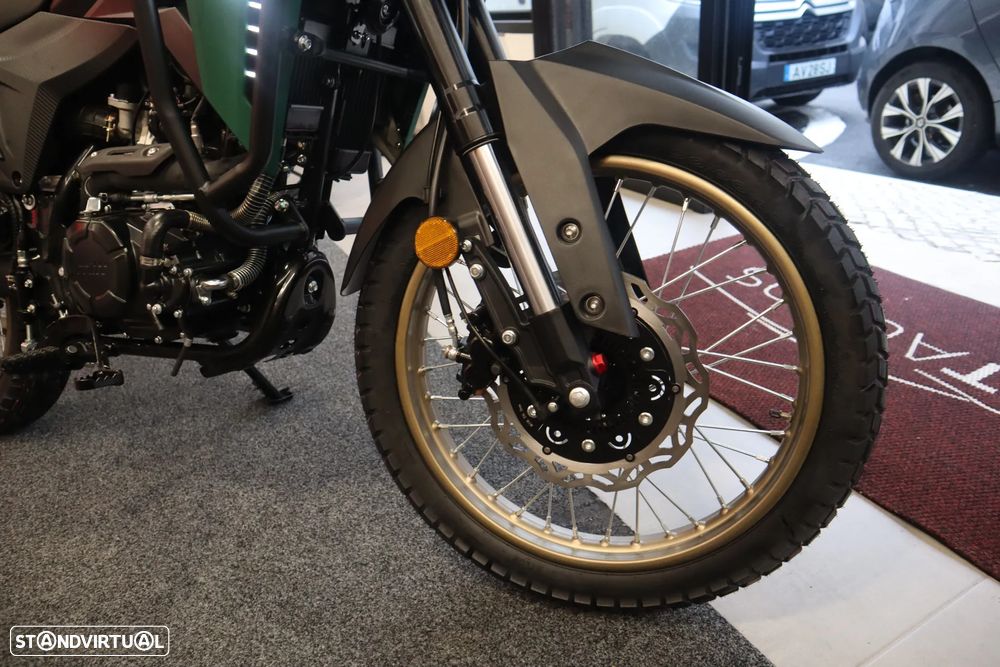 Mitt 125 ADV 125  DESERT - 9