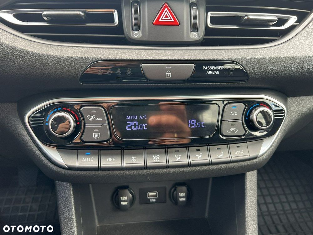 Hyundai i30 - 34