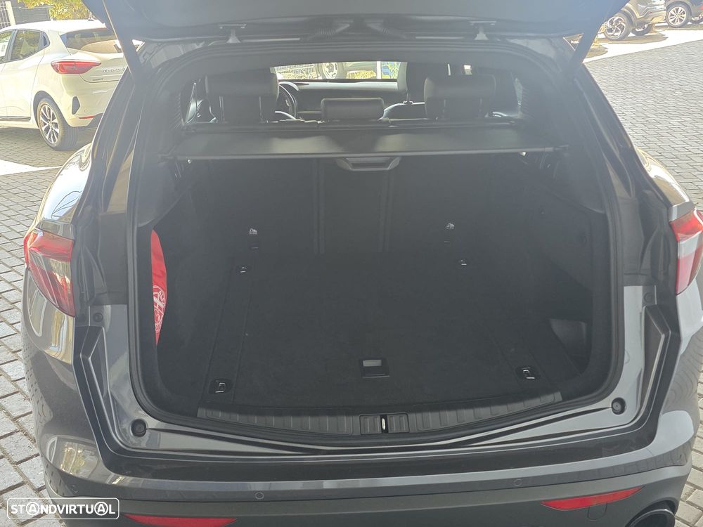 Alfa Romeo Stelvio 2.2 D Sprint AT8 - 10