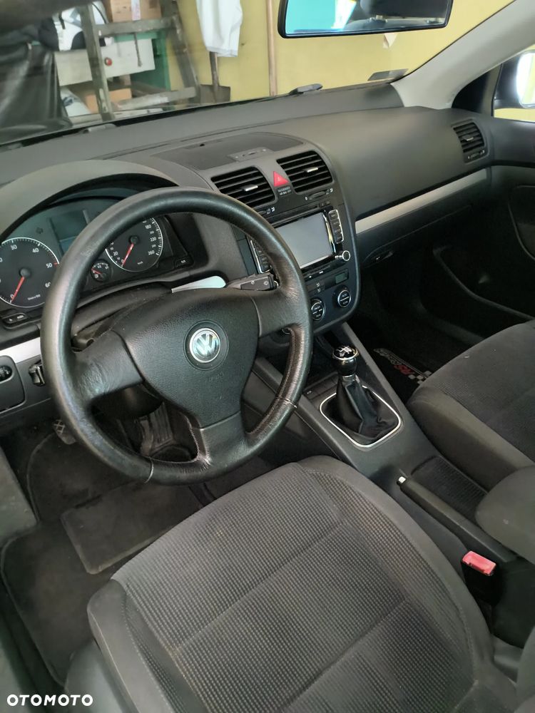Volkswagen Jetta 1.9 TDI Comfortline - 8
