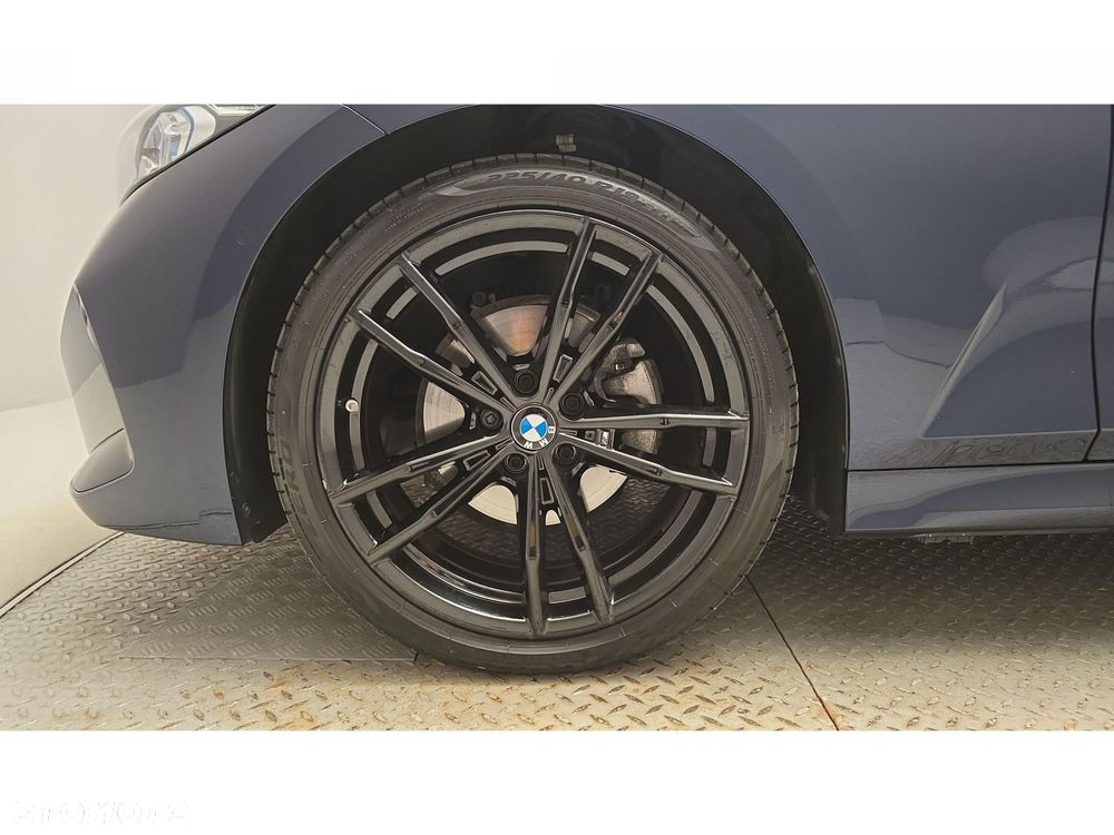 BMW Seria 3 320d xDrive M Sport - 24