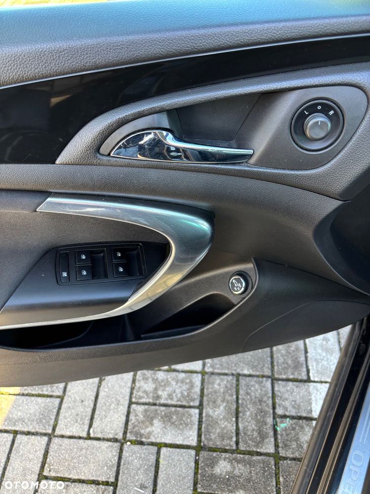 Opel Insignia 2.0 CDTI Edition - 10