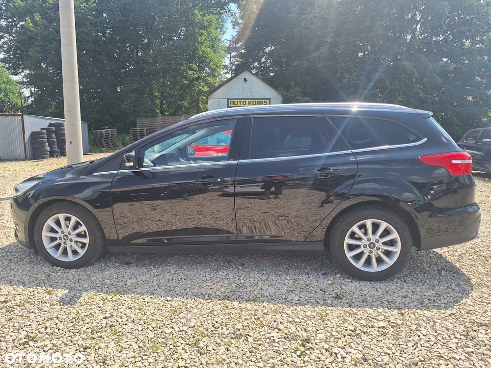 Ford Focus 1.5 TDCi DPF Start-Stopp-System Titanium - 5