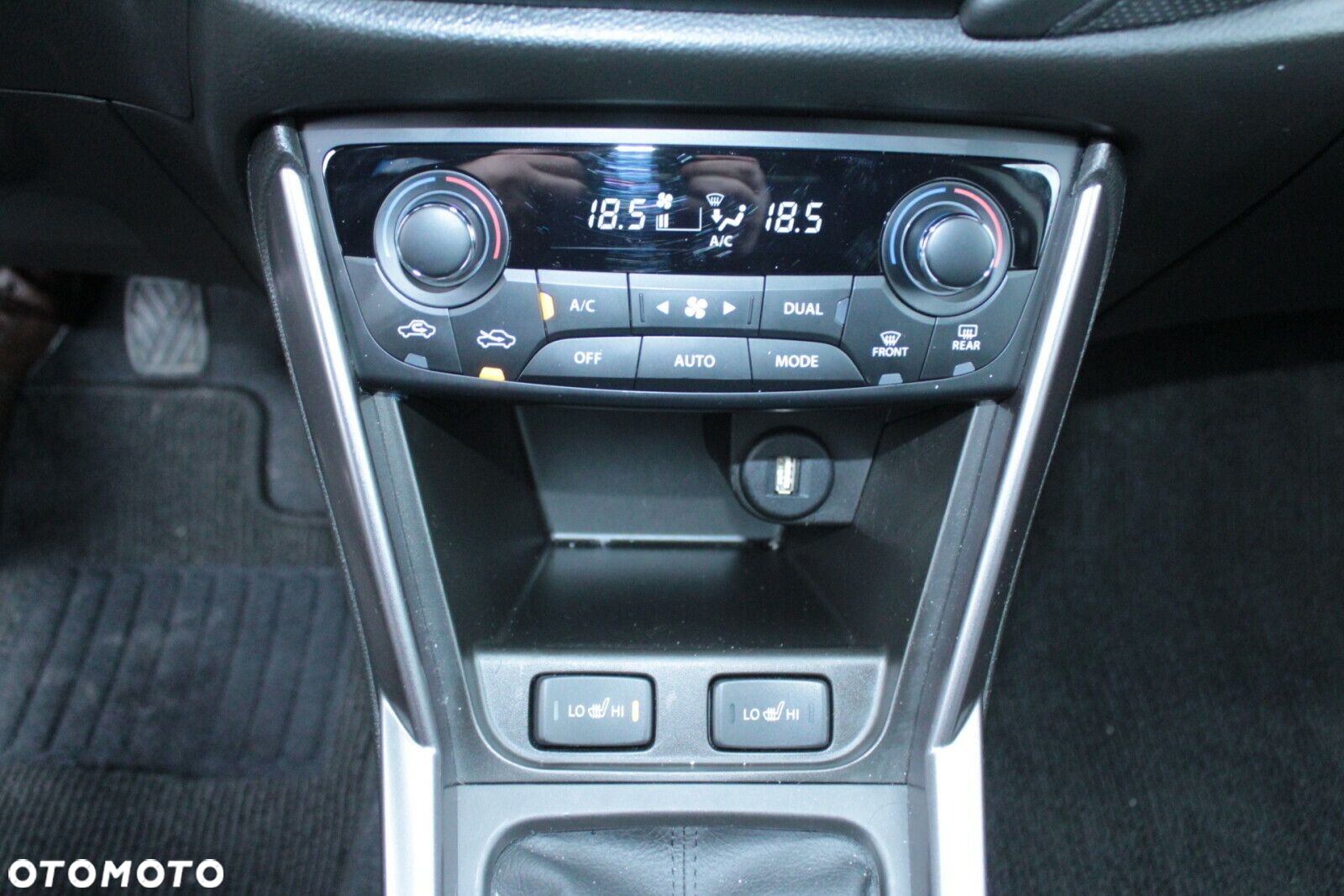 Suzuki SX4 S-Cross 1.4 SHVS Premium 4WD - 11