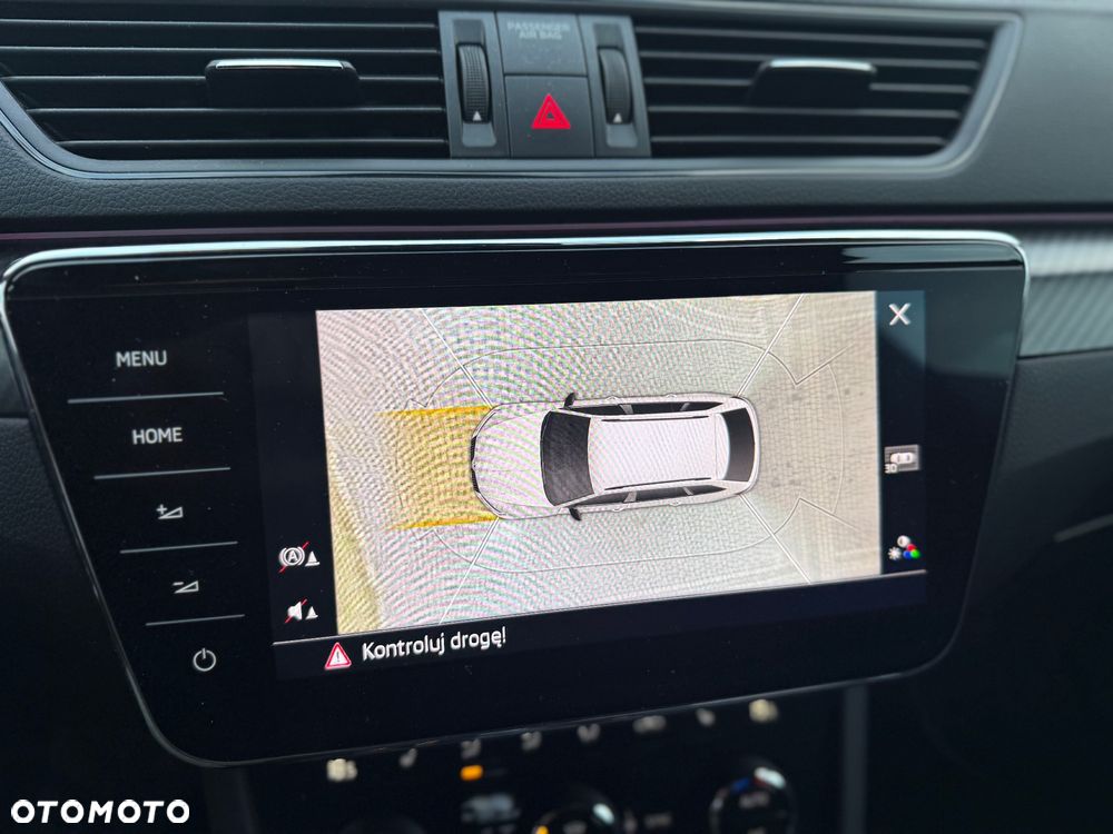 Skoda Superb 2.0 TDI Sportline DSG - 24