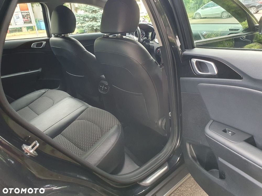 Kia XCeed 1.5 T-GDI OPF PLATINUM EDITION - 15