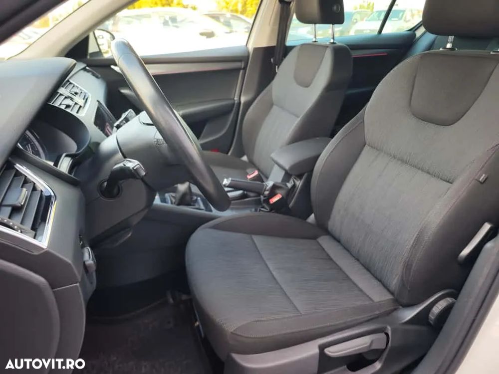 Skoda Octavia 1.0 TSI Ambition - 11
