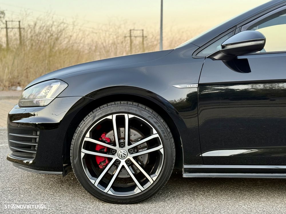 VW Golf 2.0 TDi GTD - 4