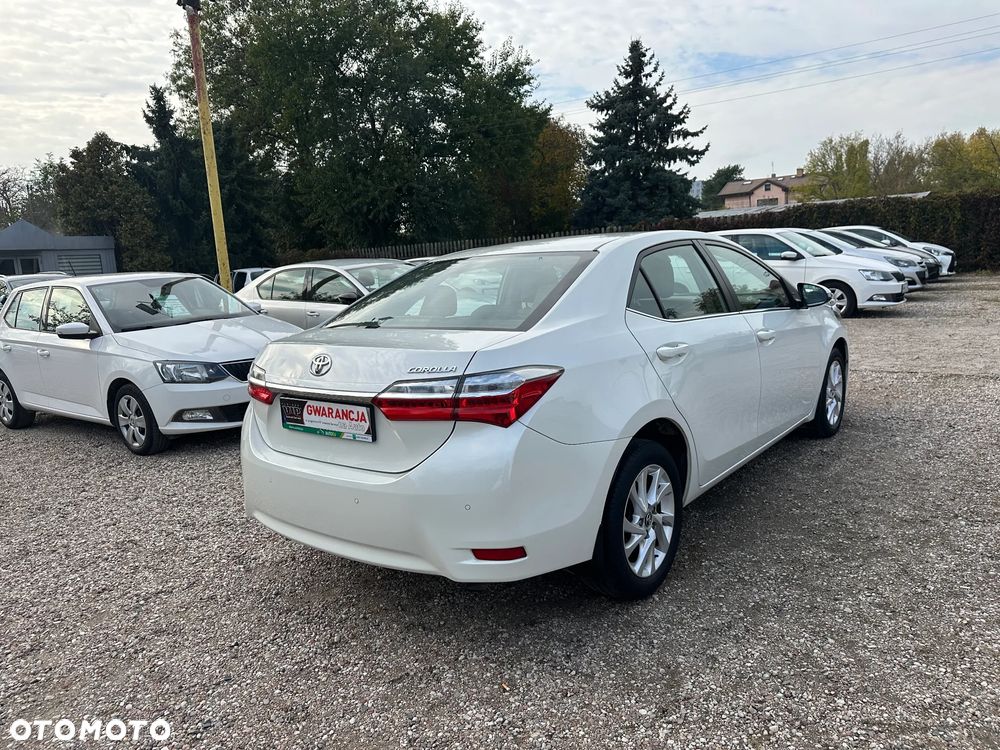 Toyota Corolla - 9