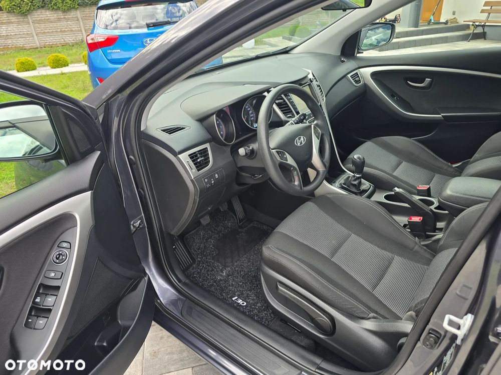 Hyundai i30 1.4 GO Plus - 15