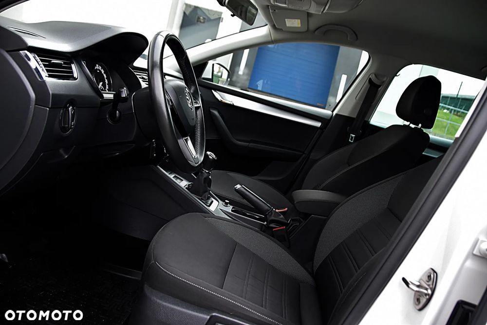 Skoda Octavia 1.6 TDI Ambition - 16