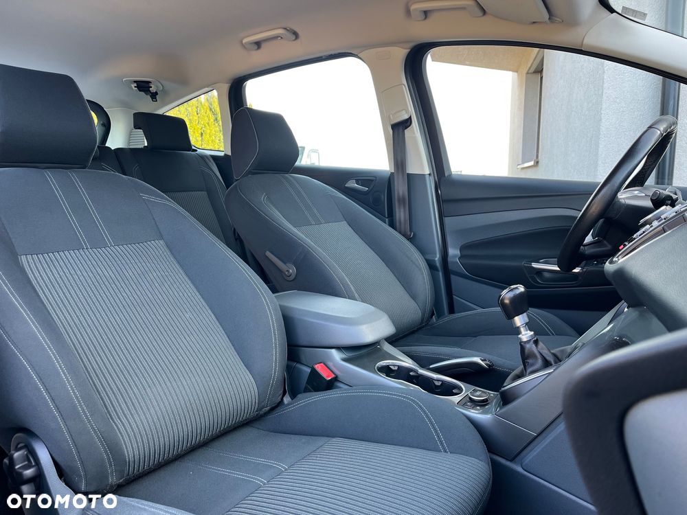 Ford C-MAX - 16