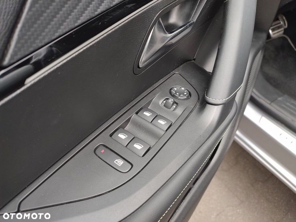 Peugeot 2008 1.2 PureTech GT S&S EAT8 - 12