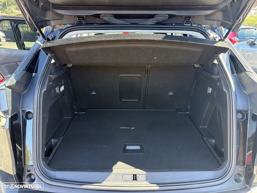 Peugeot 3008 1.2 PureTech Allure EAT8 - 28