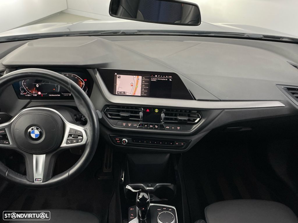 BMW 116 d Pack Desportivo M Auto - 10