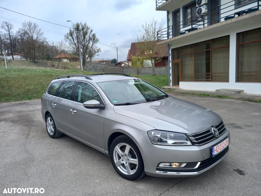 Volkswagen Passat 1.6 TDI DPF BlueMotion Technology Highline - 21