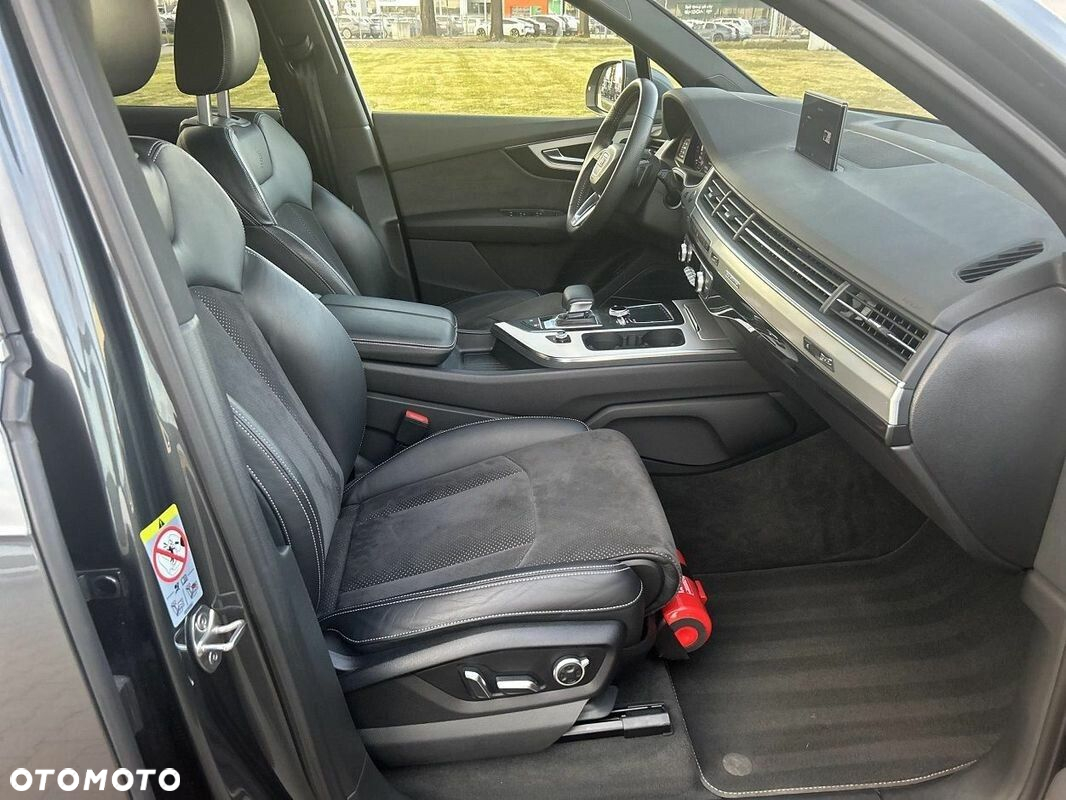 Audi Q7 3.0 TDI Quattro Tiptronic - 12