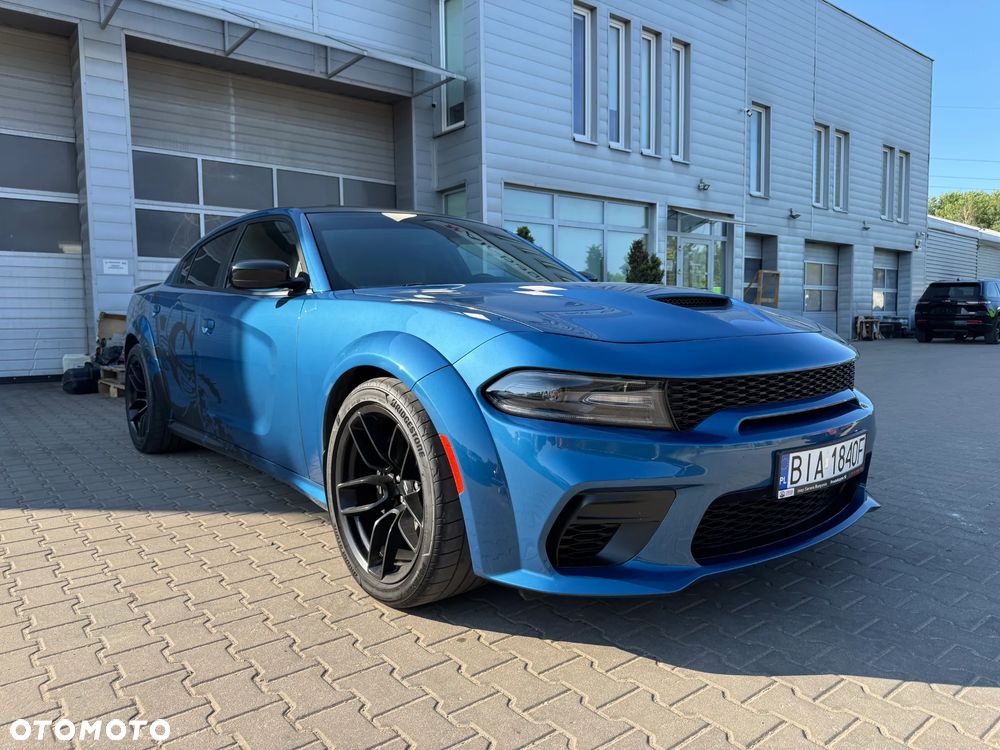 Dodge Charger - 2