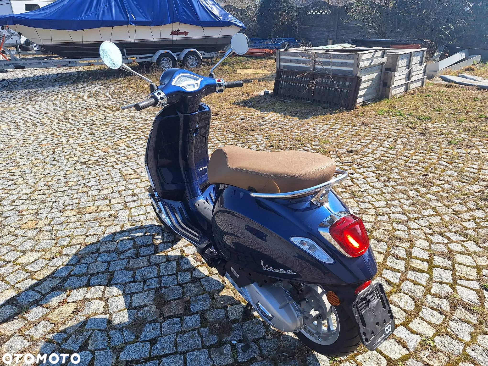 Piaggio Vespa - 4