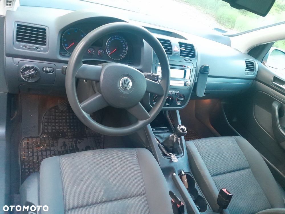 Volkswagen Golf - 7
