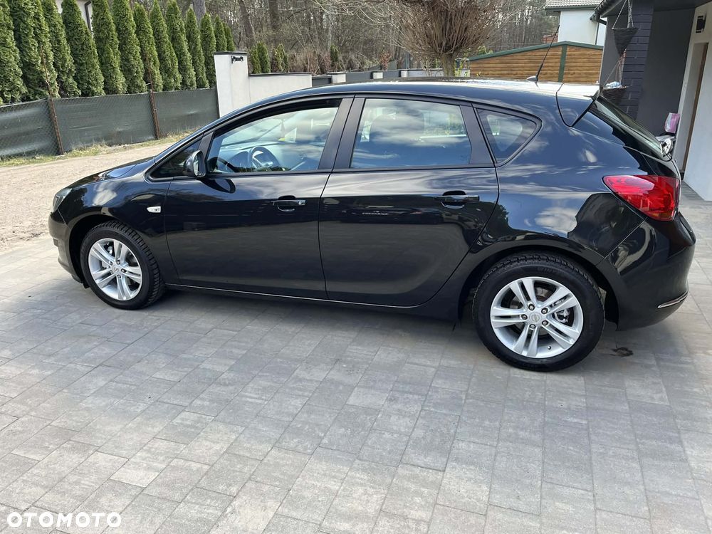 Opel Astra 1.6 Enjoy - 6