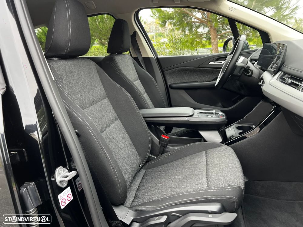 BMW 218 Active Tourer i Auto - 13