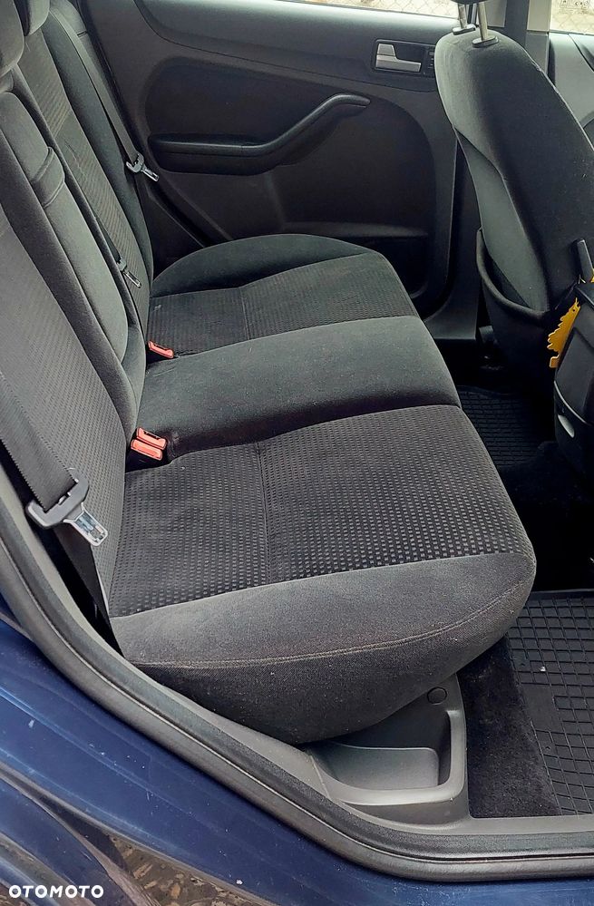 Ford Focus 1.6 Ti-VCT Ghia - 14