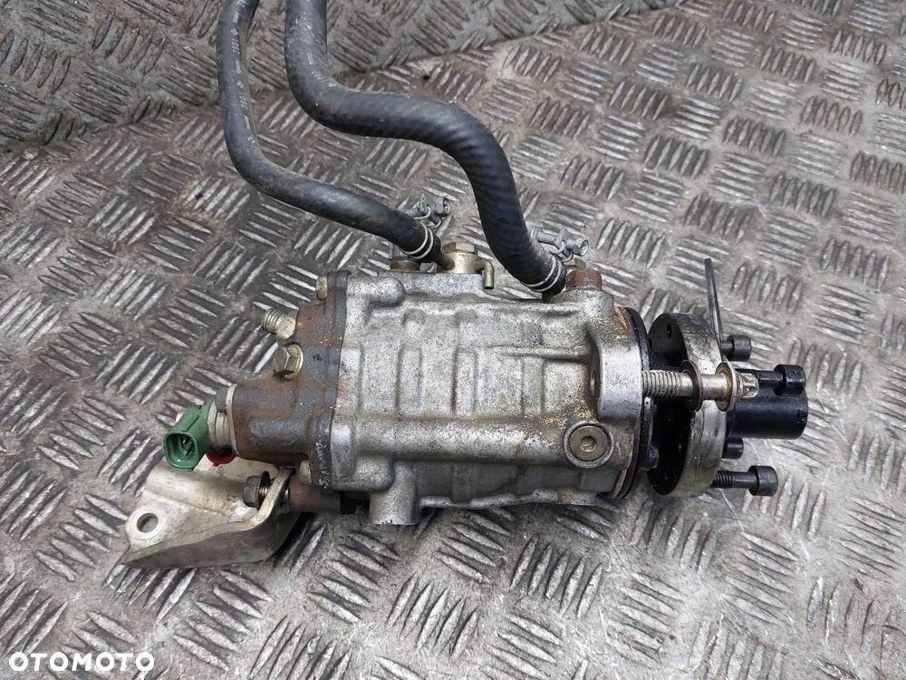 POMPA WTRYSKOWA WTRYSKIWACZE X-TRAIL I T30 2.2 DCI 16700-8H800 16600-8H800 - 9