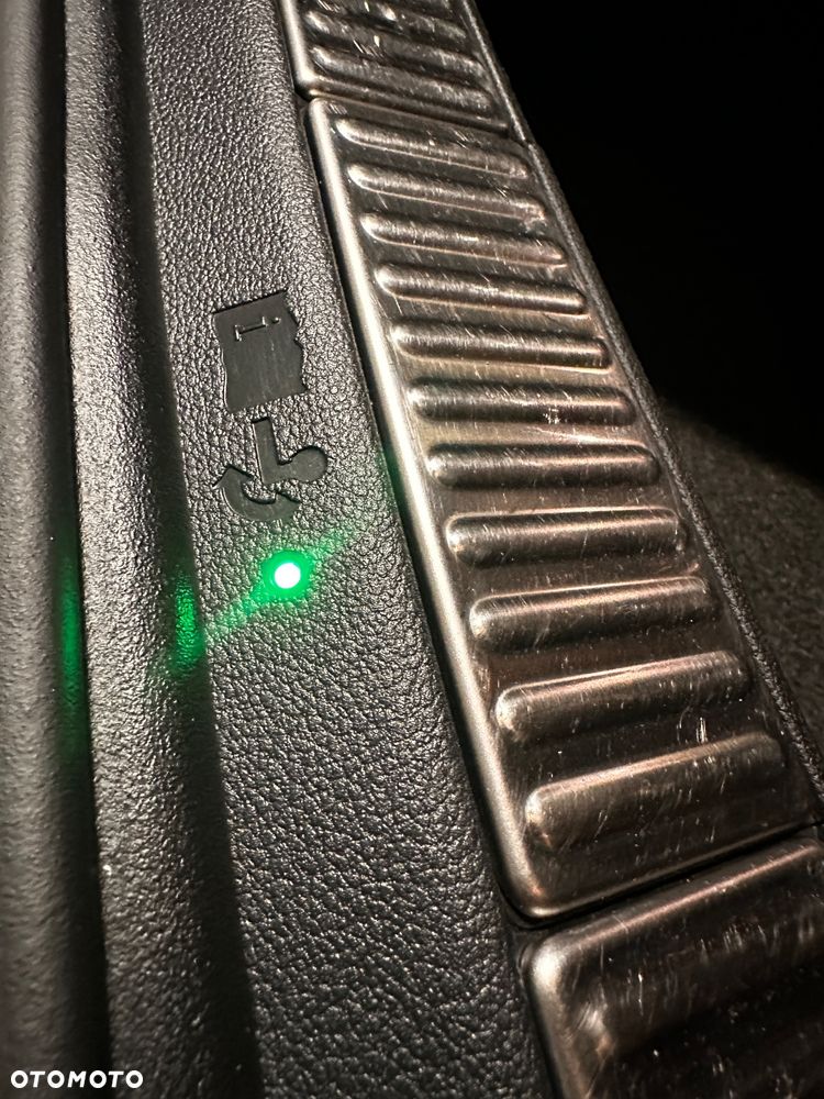 Skoda Superb 2.0 TSI 4x4 L&K DSG - 10