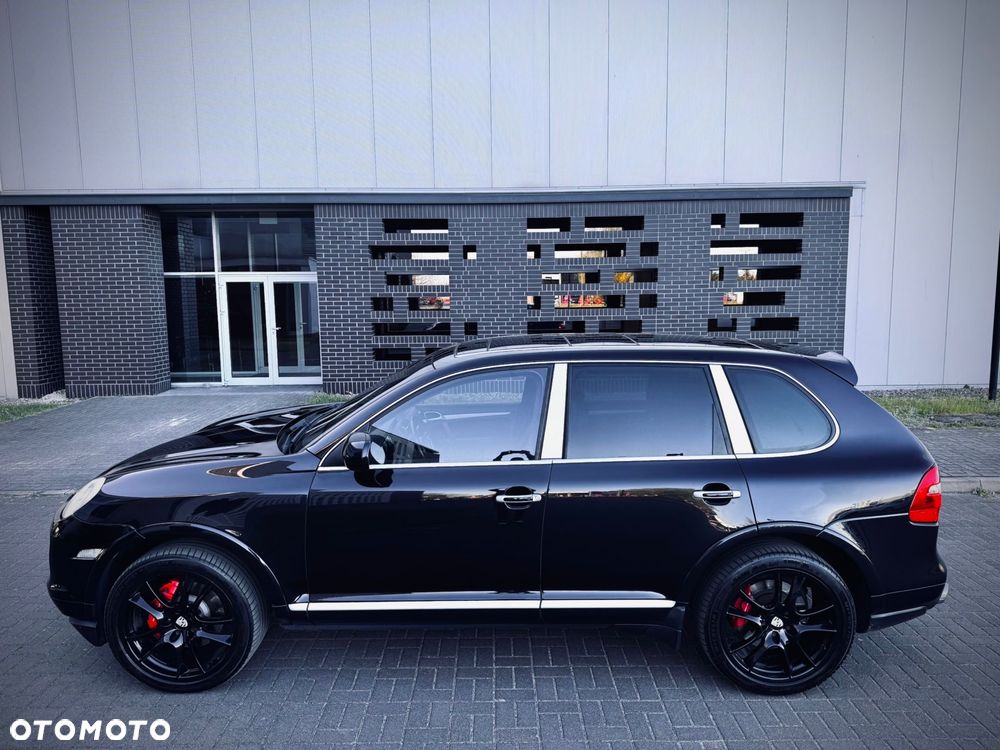 Porsche Cayenne - 8