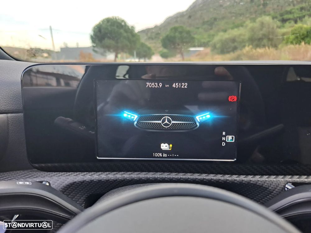 Mercedes-Benz A 250 e 8G-DCT - 21