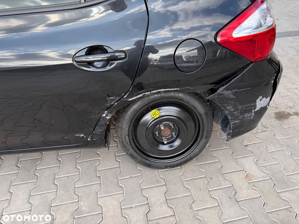 Toyota Auris 1.33 VVT-i Terra Start - 16