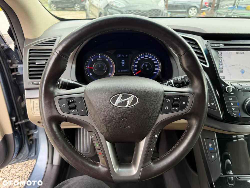 Hyundai i40 Kombi 1.7 CRDi Premium - 31