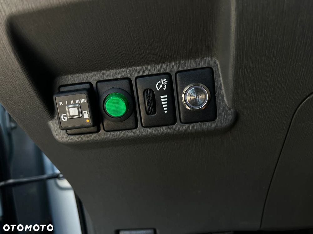 Toyota Prius+ - 18