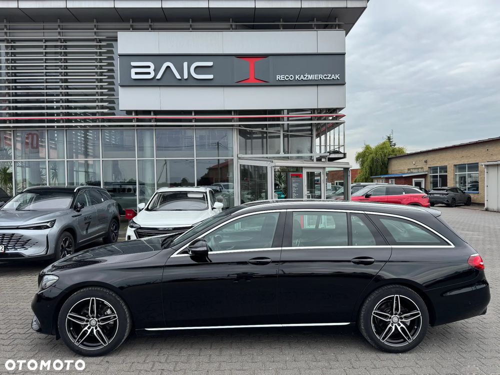 Mercedes-Benz Klasa E 220 d 9G-TRONIC