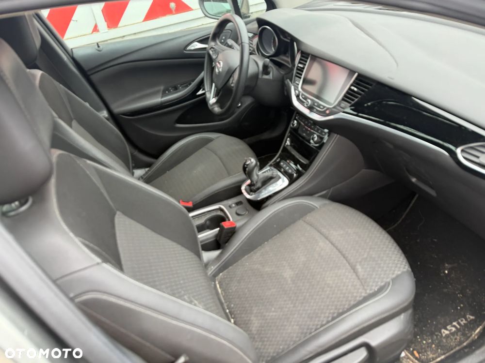 Opel Astra 1.4 Turbo Start/Stop Automatik Edition - 3