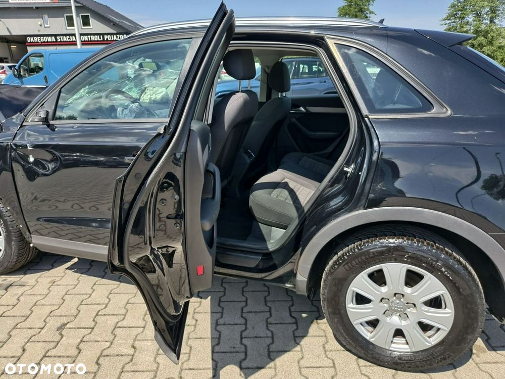 Audi Q3 - 18