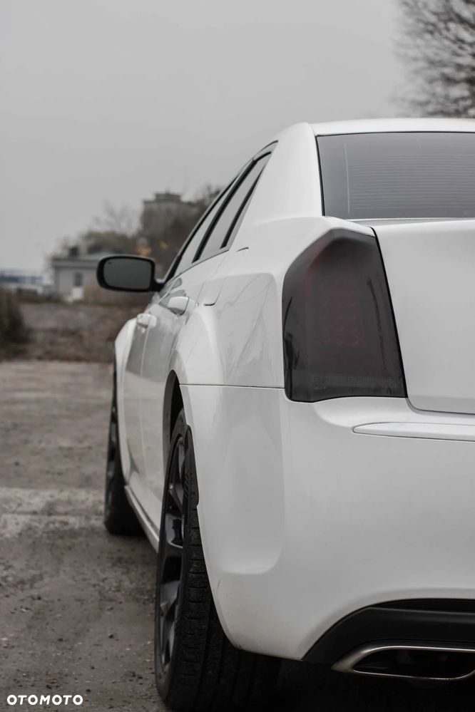 Chrysler 300s - 8