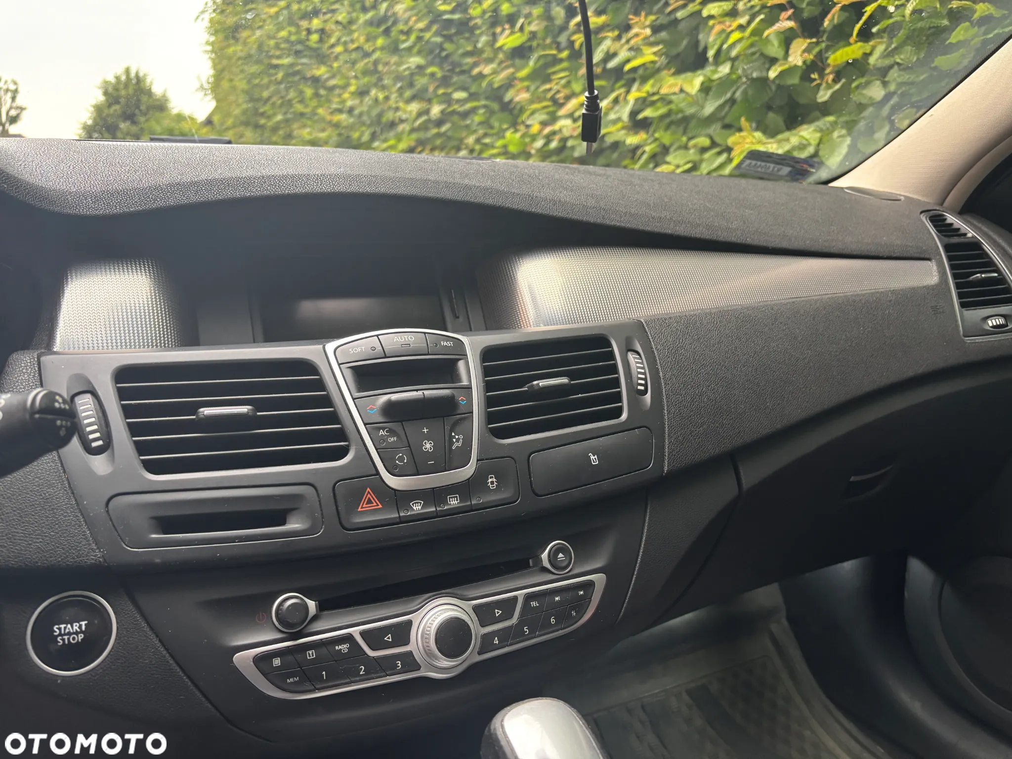 Renault Laguna 2.0 dCi Bose Edition - 17