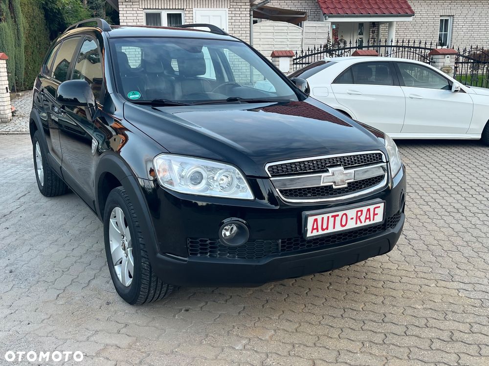 Chevrolet Captiva 2.0 2WD 5 Sitzer LS - 16