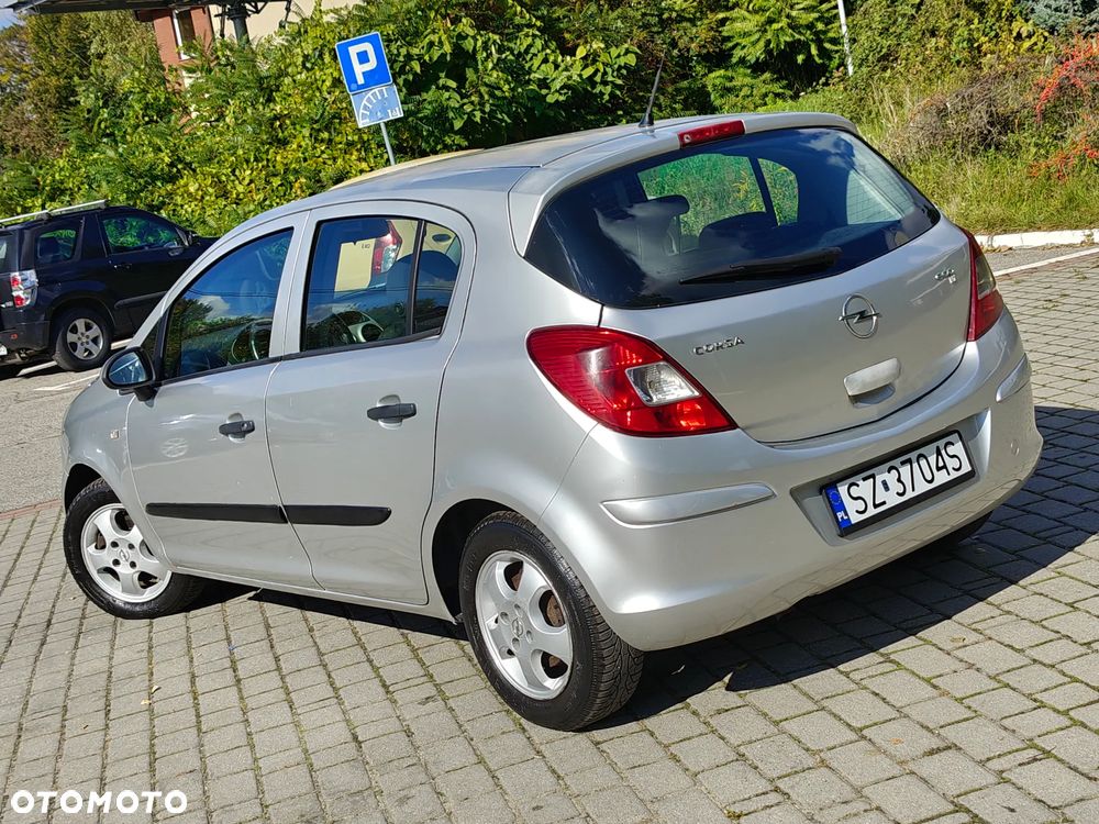 Opel Corsa 1.7 DTI Comfort - 6