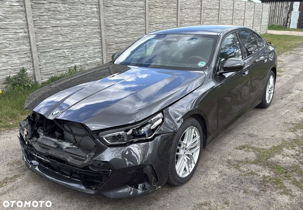 BMW Seria 5 540d xDrive - 2