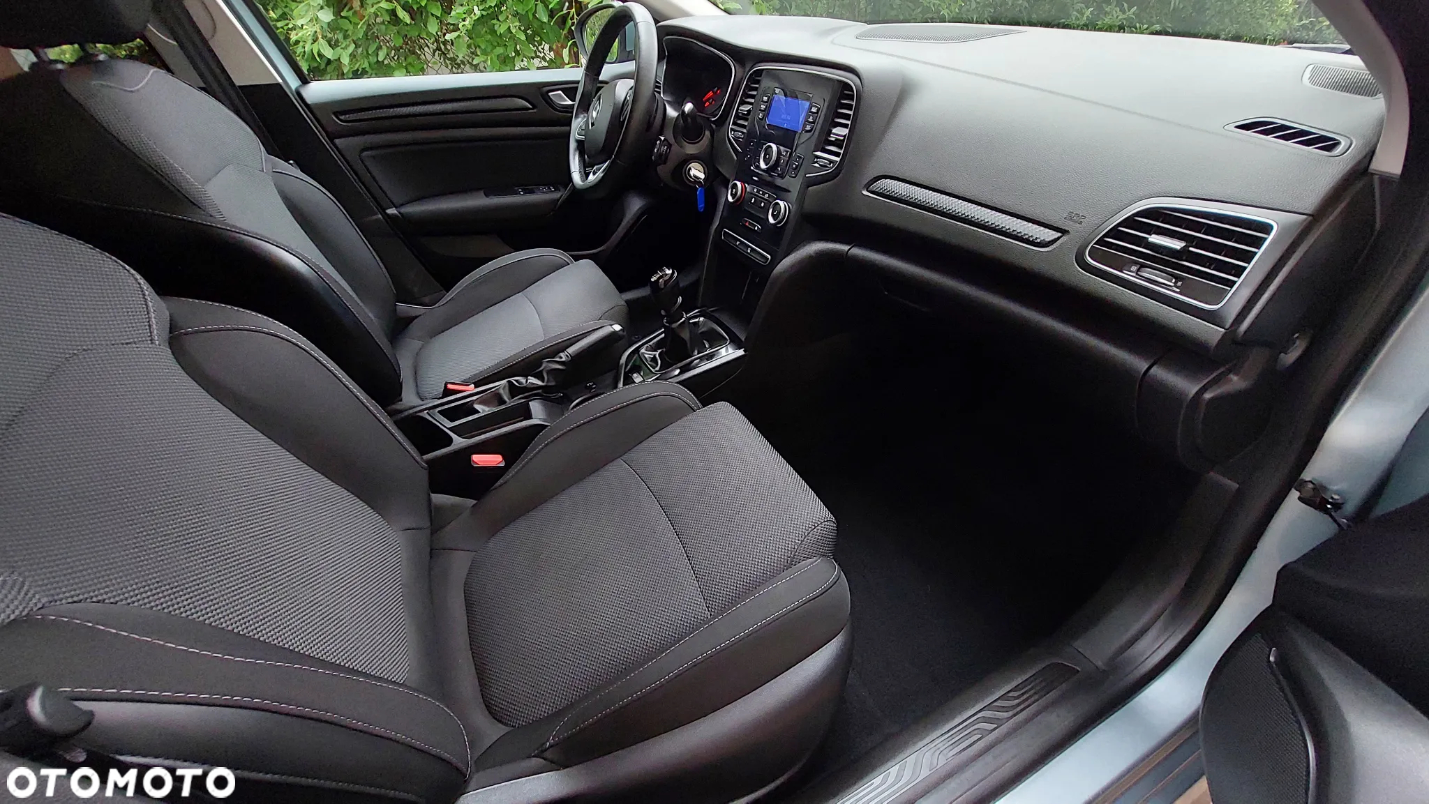 Renault Megane Grandtour ENERGY TCe 115 LIMITED - 21