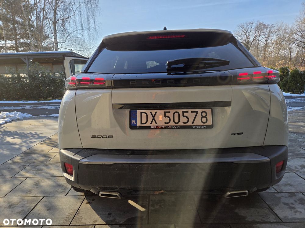 Peugeot 2008 1.2 Pure Tech GPF Allure S&S EAT6 - 36