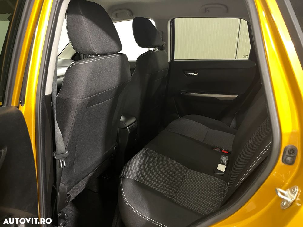 Suzuki Vitara 1.4 Boosterjet MHEV Passion - 12