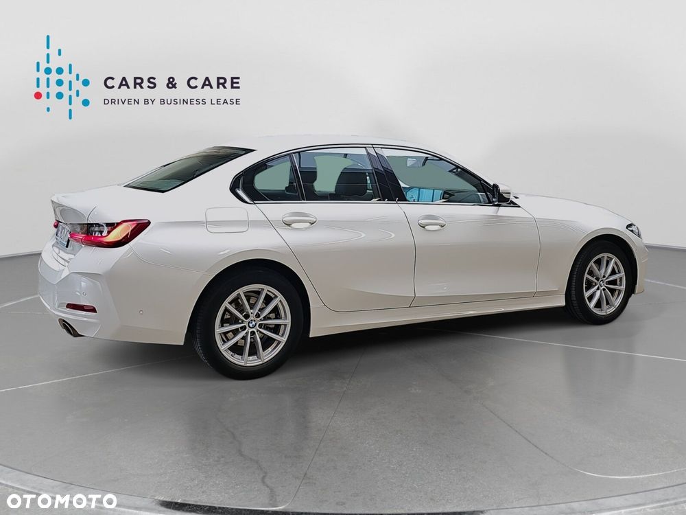 BMW Seria 3 318i - 31