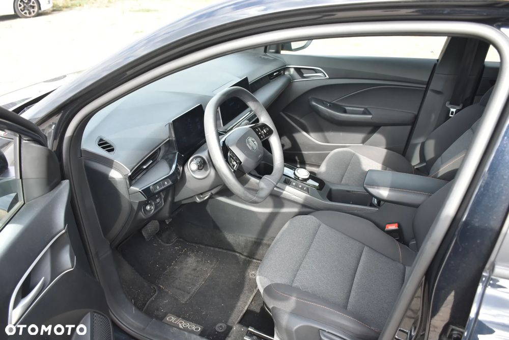 MG MG3 1.5 HEV+ Exclusive - 9