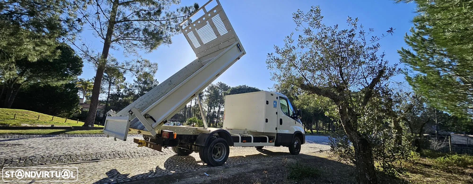 Iveco 2.3 35 C14 3000 CD - 31