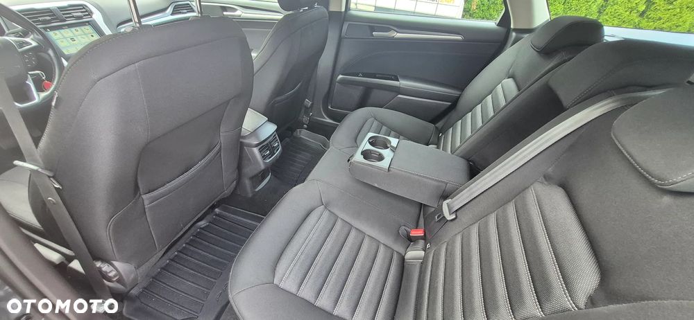 Ford Mondeo - 11